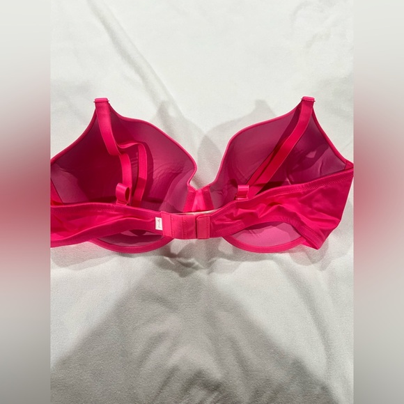 PINK VS Victoria Secret bra pink t-shirt wear everywhere lightly lined 40D - Picture 2 of 6